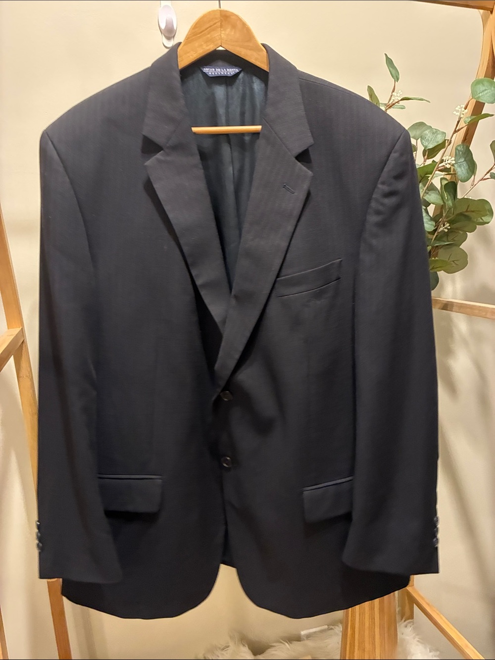 Oscar de la Renta Men's Black Pinstripe Two-Button Suit Jacket